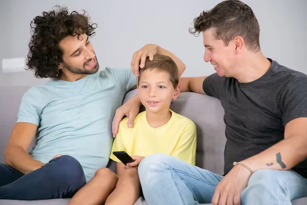 Ilustración del artículo «¿Cómo enseñar a tu hijo a gestionar su paga de Semana Santa? Evitar que se la gaste en un día»